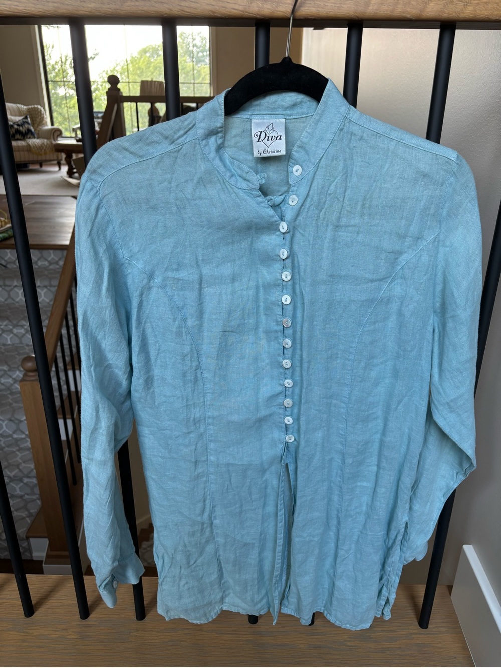 Diva by Christine 100% Linen Light Blue Button Down Shirt Blouse